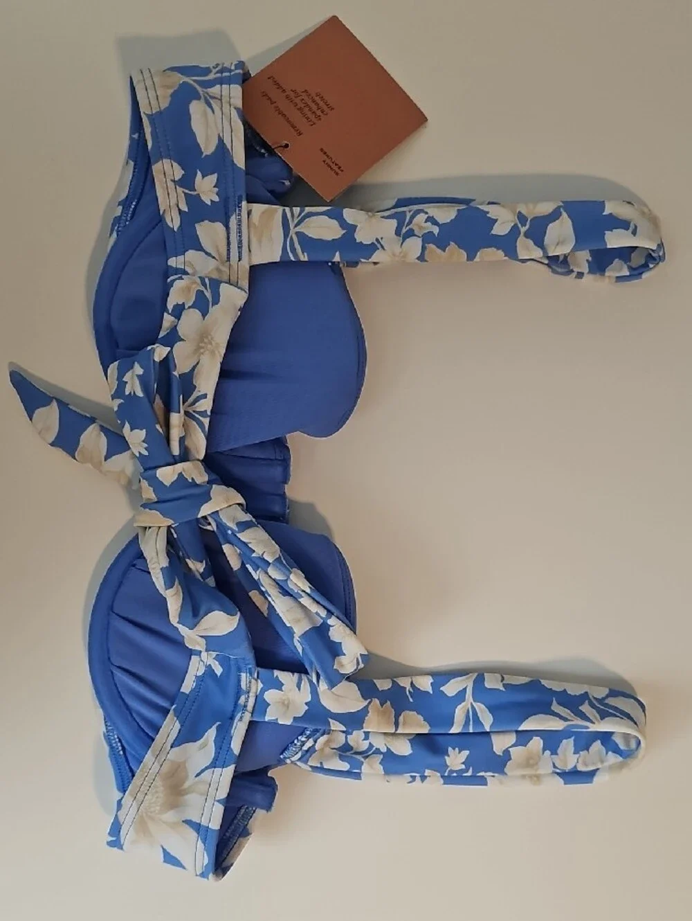 Shade & Shore Women's S / 36B Blue and White Floral Underwire Bikini Set